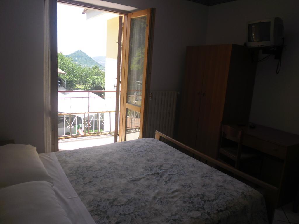 Agriturismo La Selva Cava deʼ Tirreni Kamer foto